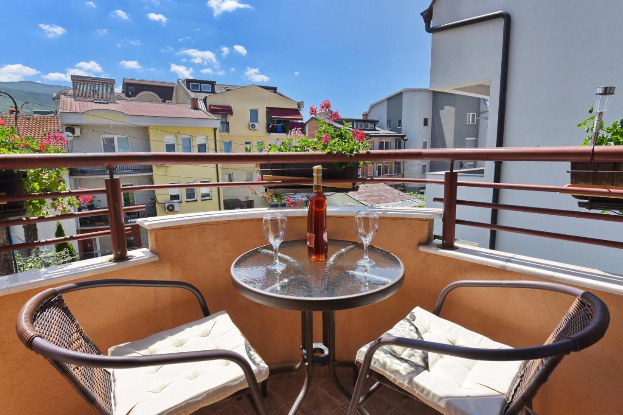 Si Apartments Ohrid With Free Parking Екстер'єр фото
