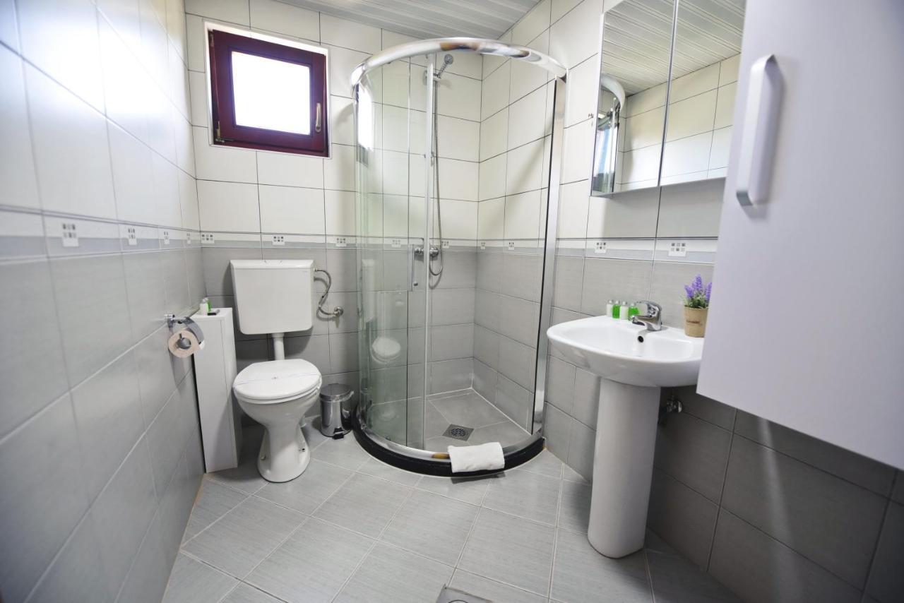 Si Apartments Ohrid With Free Parking Екстер'єр фото